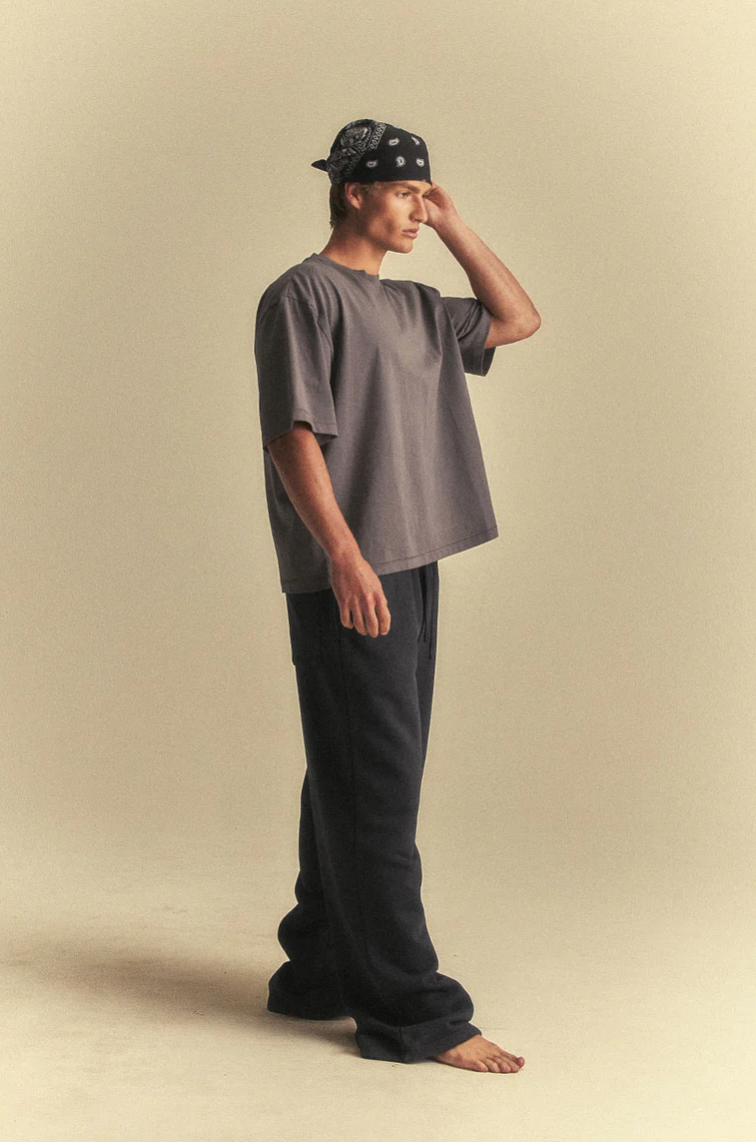 Oversize Core Tee in Vintage Grey, detail