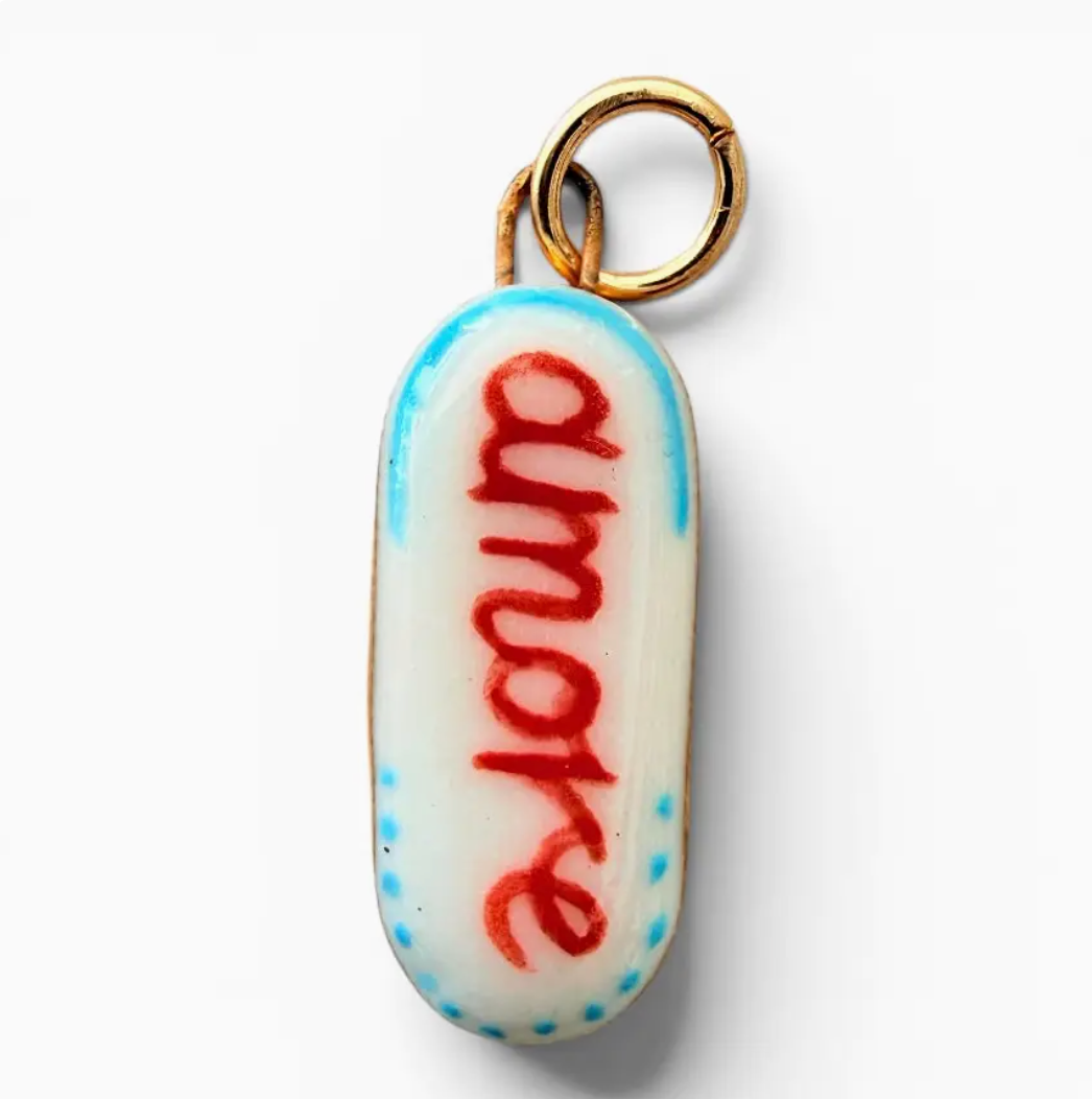 “Amore” Bar Charm