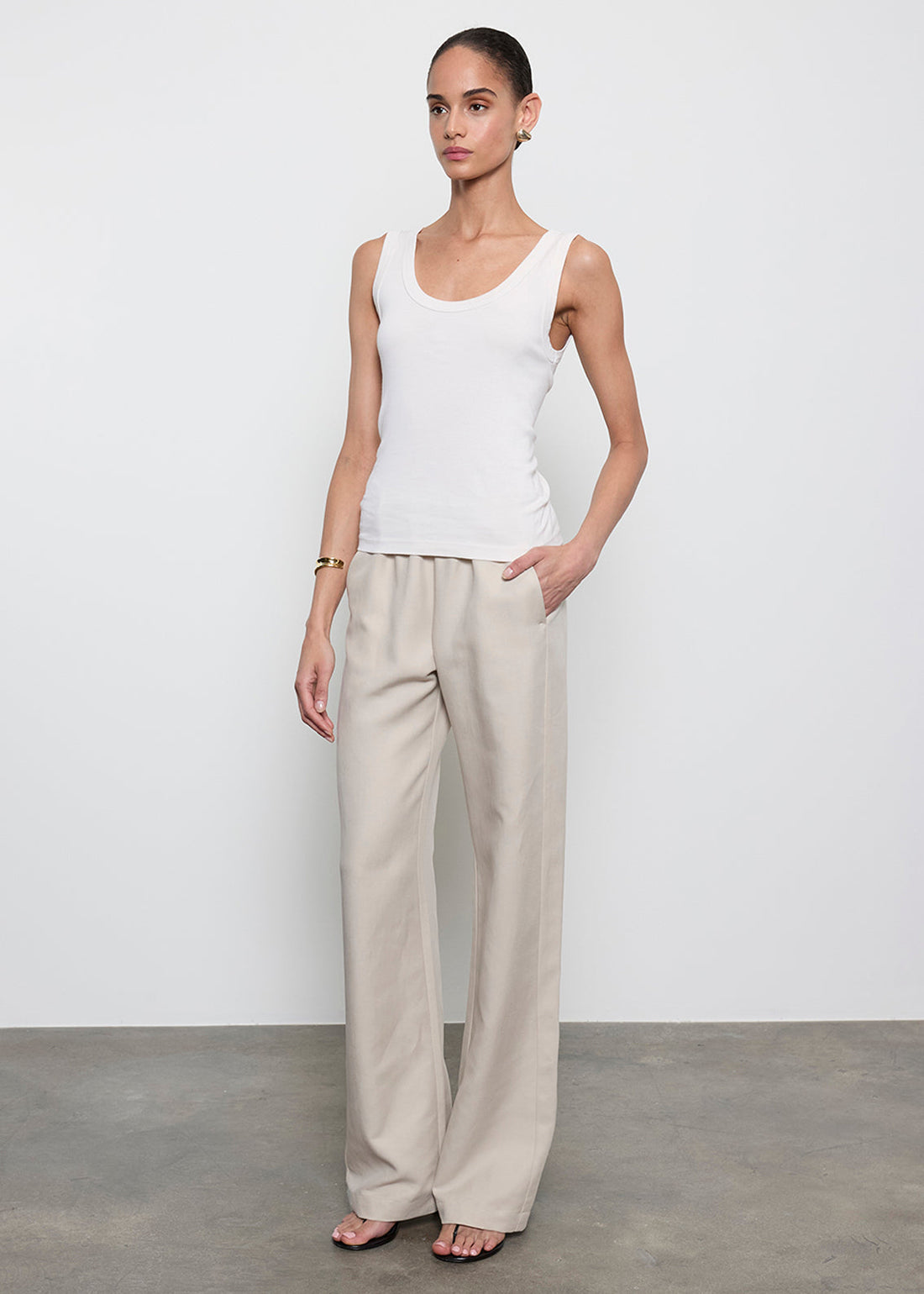 Twill Everywhere Pant in Fog, detail