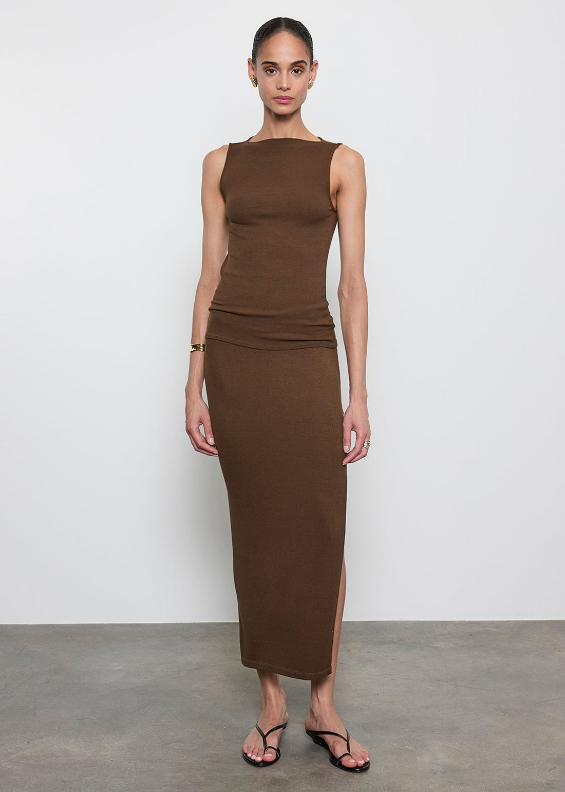 Silk Rib Essential Skirt in Chocolate