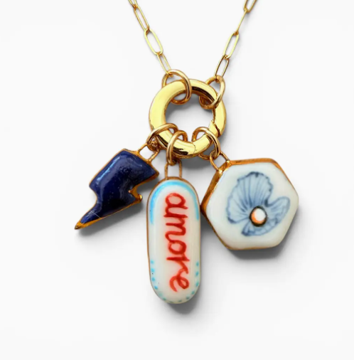 “Amore” Bar Charm